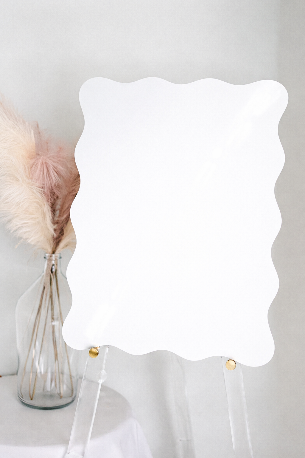 LEIGA - Sérhannað skilti með bylgjum